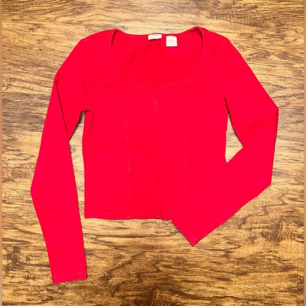 Levi’s Long Sleeve Cropped Tee Size Small